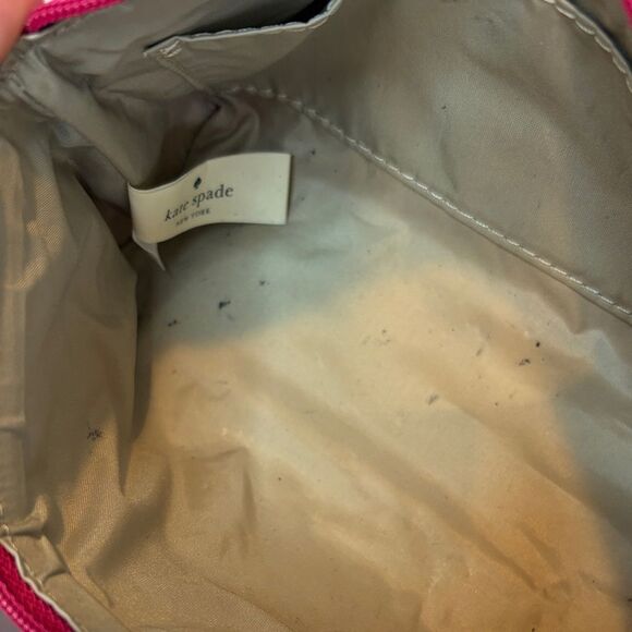 Kate Spade Fuchsia embossed logo Motif Travel Cosmetic Case Pouch Clutch - Picture 13 of 15